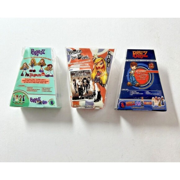 Bratz Minis Mini Verse Cameron Yasmin Cloe 20 Yearz & London Editions Lot Of 3 - Picture 2 of 9